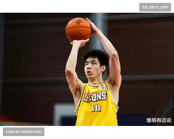 男篮锋线人才济济 张镇麟曾凡博朱俊龙领衔群英竞逐 男篮锋线人才济济 张镇麟曾凡博朱俊龙领衔群英竞逐