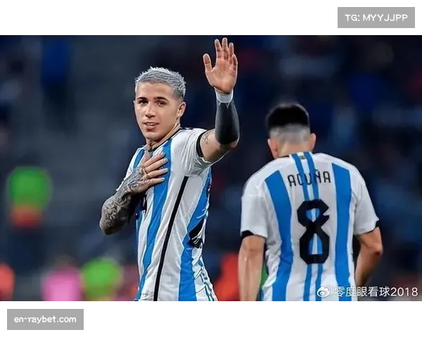 迪巴拉阿根廷 梅西替补席关键战术变招