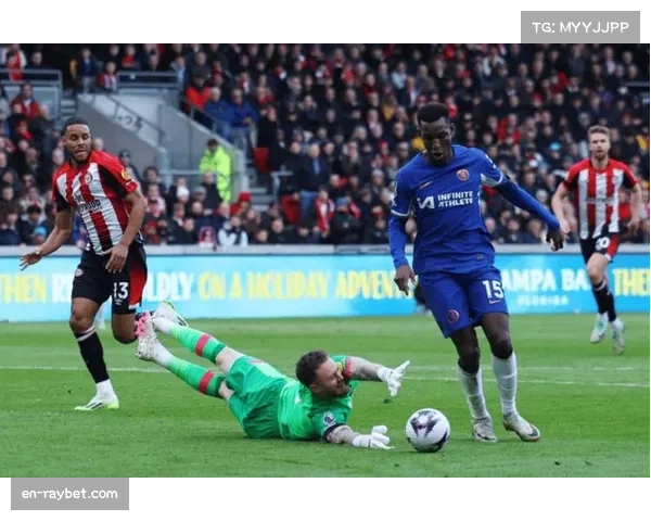 定位球成中游球队抢分利器 布伦特福德与伯恩茅斯战术革新见效