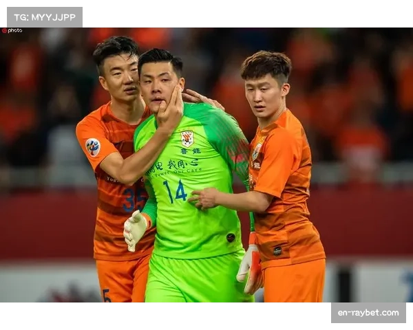 积分榜呈现明显三大集团 争冠争五保级各自为战